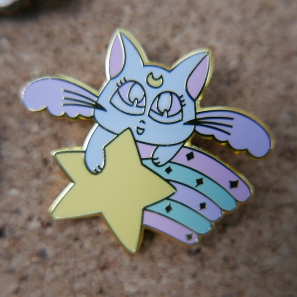 Artimus Shooting Star Enamel Pin - Picture 1 of 3